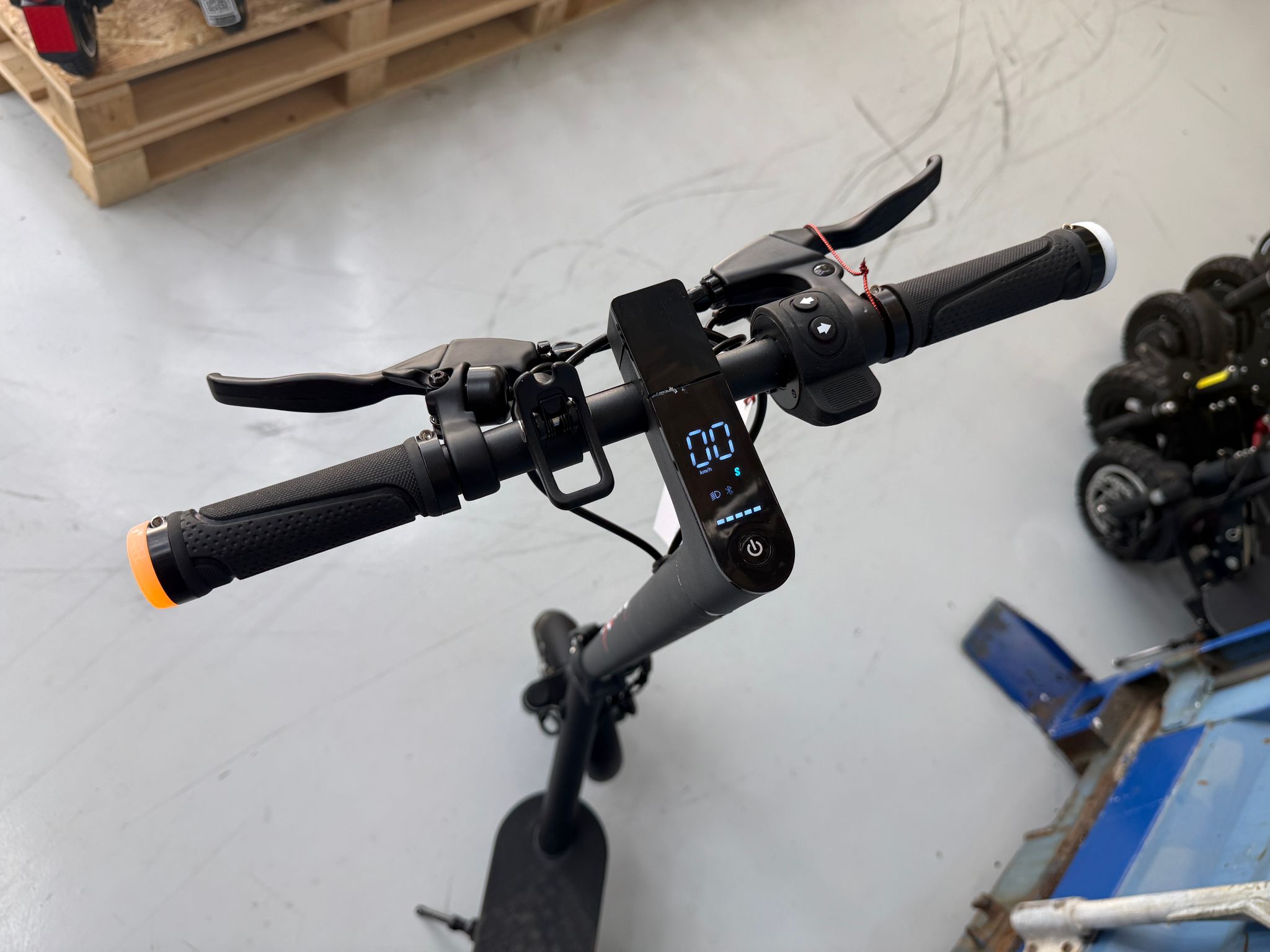 UrbMob F10 | Refurbished - Afbeelding 4